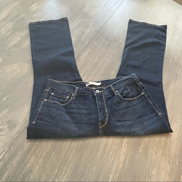 Levi's 515 Boot Cut Jeans 7 - Picture 3 of 6